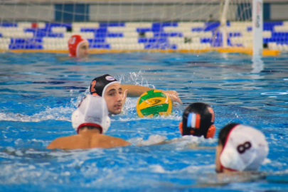 Yalova Balıkadamlar Kulübü’nden öğrencilere ücretsiz su sporları eğitimi