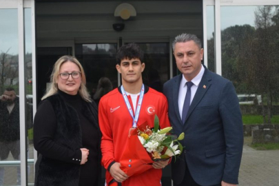 Yalovalı sporcu Emin Kapal, Türkiye Şampiyonu oldu