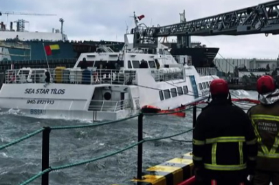 Tersanede sürüklenen gemide 6 mürettebat mahsur kaldı