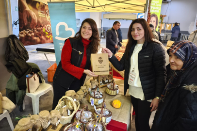 Yerel tohumlar Bornova’da binlerce vatandaşla buluştu