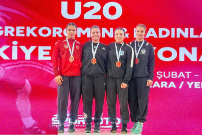 Termal Belediye Güreş Takımı Ankara’dan madalyalarla döndü