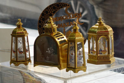 Yalova Parti Evi’nde Ramazan konseptli figürler hazır: Özel süslemeler büyük ilgi topluyor