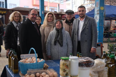 CHP Heyeti Süyünç Pazaryeri’nde vatandaşla buluştu