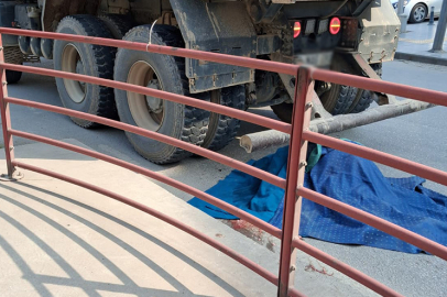 Yalova’da feci kaza! Yaşlı adam iş makinesinin altında can verdi