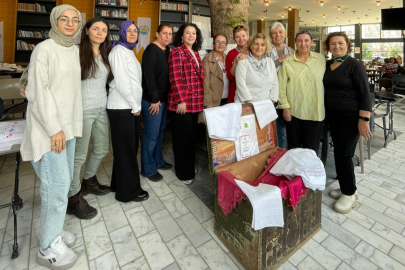 Çınaraltında sandıklar açıldı