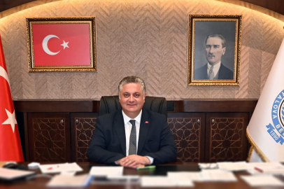 Yalova Belediye Başkanı Mehmet Gürel,“Milletimizin sarsılmaz iradesini dizelere döken ölümsüz bir eserdir”