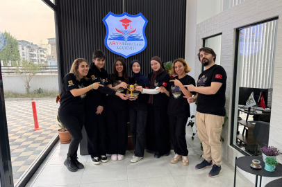 Yalova Özel Arya Bilim ve Sanat Akademisi, Eskişehir’den birincilikle döndü