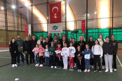 Kendir’den Tenis Kulübüne tam destek