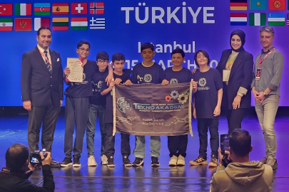 Uzmanlar Koleji Öğrencilerinden Robot Olimpiyatında büyük başarı