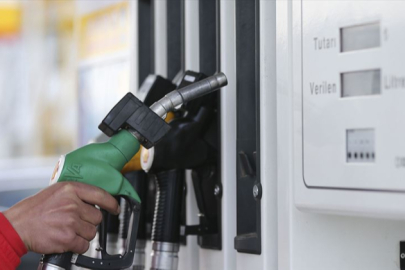 Benzin ve motorine bu kez indirim geliyor!
