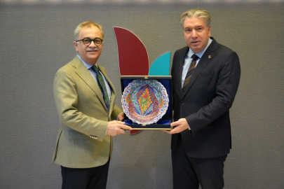 Rektör Bahçekapılı, önemli konukları ağırladı