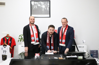 Çiftlikköy Belediyespor’da Ahmet Burak Yaldırak ile yola devam