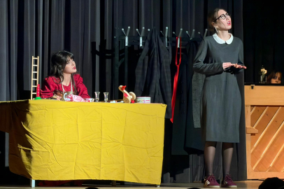 Yalova’da Tiyatro Günleri coşkusu sürüyor