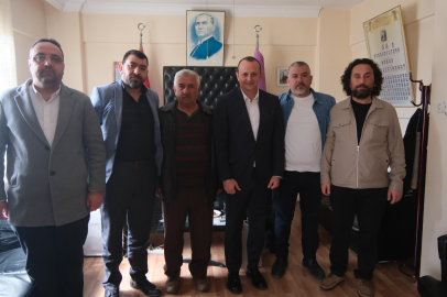 Başkan Adil Yele’den esnaf odasına ziyaret