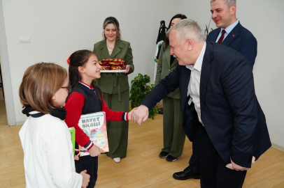 Minik öğrenciler yerel yönetimi Arslan’dan öğrendi