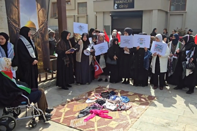 Yalova’da kadınlardan Gazze için anlamlı protesto