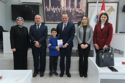 Başkan Yele, öğrencilere yerel yönetimleri anlattı