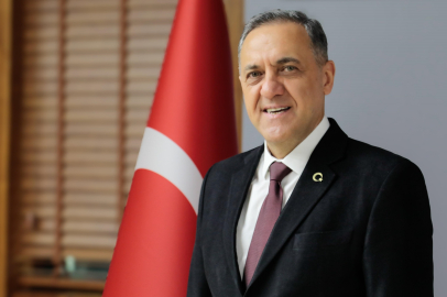 Vali Usta’dan Van depremi için geçmiş olsun mesajı