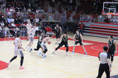 Alkışlar Çiftlikköy Belediye için; 79-94
