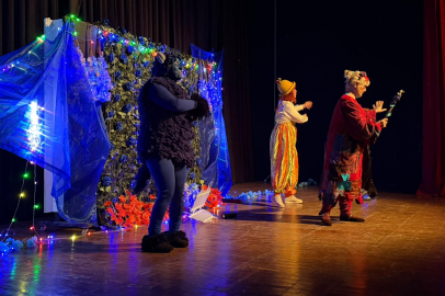 Çocuk tiyatroları her hafta miniklerle buluşuyor