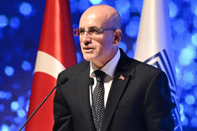 Mehmet Şimşek’ten eşel mobil açıklaması: “Benzinin litresi 78 lira olacaktı”