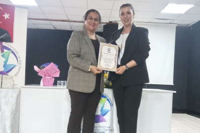 Yazar Çiğdemoğlu, KATFA-DER’li kadınlarla buluştu