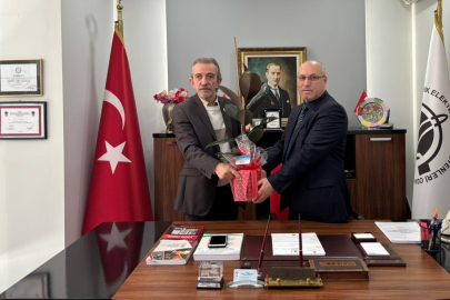 CHP Merkez İlçe’den Elektrik ve Elektronik Teknisyenleri Odası’na ziyaret