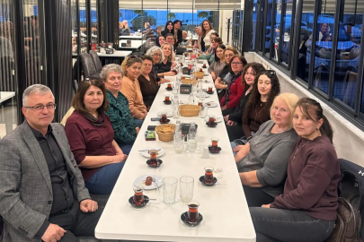 Yalova Bal-Göç’ten Seçim Hazırlığı: Akşam yemeğinde bir araya geldiler