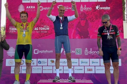 Antalya’da Yalova rüzgârı esti