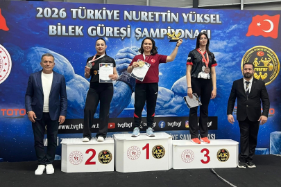 Bilek güreşinin en iyileri Yalova’da yarıştı