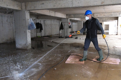 Çiftlikköy Belediyesi’nden yaz öncesi ilaçlama seferberliği