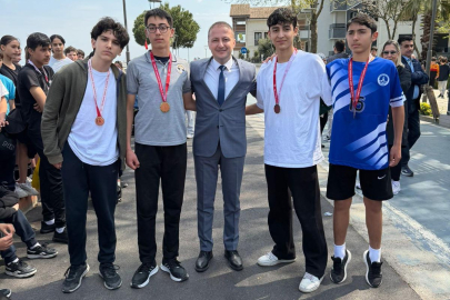 Çiftlikköy’de 23 Nisan koşuları heyecanı yaşandı