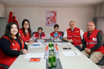 Kızılay’da koltuklar minik gönüllülere emanet