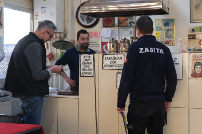 Çiftlikköy Zabıtası ruhsat denetimleri için sahada