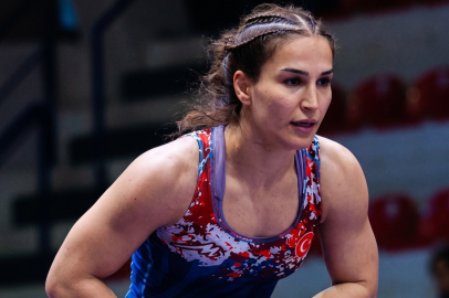 Buse Tosun’dan Tiran’da bronz madalya