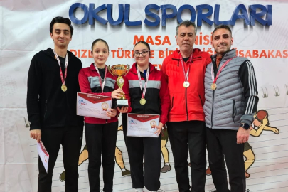 Nevşehir’de Yalova rüzgarı esti: Yalovalı raketler turnuvaya damga vurdu