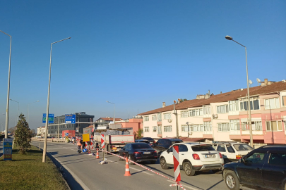 Tonami Köprülü Kavşağı’nda çalışmalar başladı! Trafik yoğunluğu oluştu