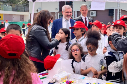 Yalova'da Maarifin Kalbinde Çocuk etkinliğinde renkli görüntüler
