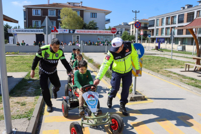 Yalova’da miniklere trafik bilinci aşılanıyor