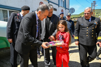 Vali Usta şehit ailesini unutmadı