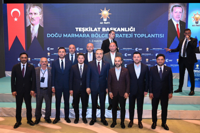 AK Parti Yalova heyeti Hakan Fidan’la buluştu