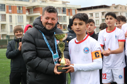 U-15’lerde şampiyonluk Çiftlikköy’ün; 1-0