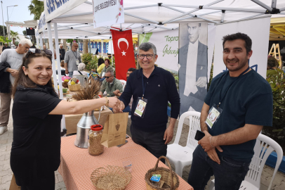 Yalova Belediyesi, yerel tohumları Seferihisar'da tanıttı