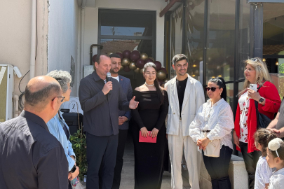 Z Beauty Center açılışını Yele ve Kaşıkçı gerçekleştirdi