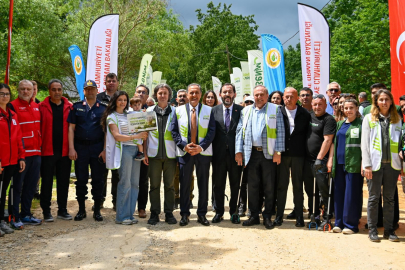 Ormanlara atılan çöpler toplandı