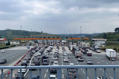 Osmangazi Köprüsü’nde bayram trafiği yoğunluğu