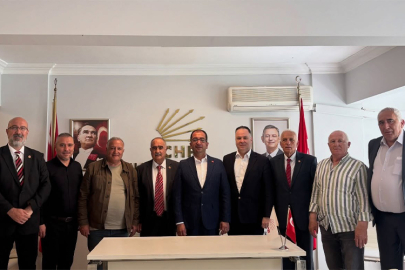 CHP Yalova İl Genel Meclisi üyelerinden Özgür özele destek