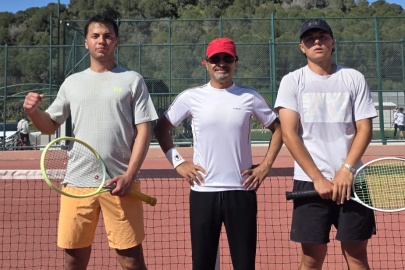 Uzmanlık öğrencileri tenis turnuvası tamamlandı