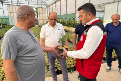 Antalya Tarım ve Orman Müdürü Fırat Erkal, Kümeleşme modeli hakkında bilgi aldı