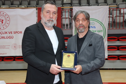 Hacı Saffet Çam Vakfı Satranç Turnuvası’nda hamleler yarıştı